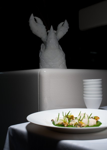 MARE -  fish menu, Johannes King