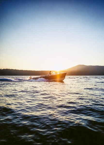 Sunset with RIVA Aquarama No.80
